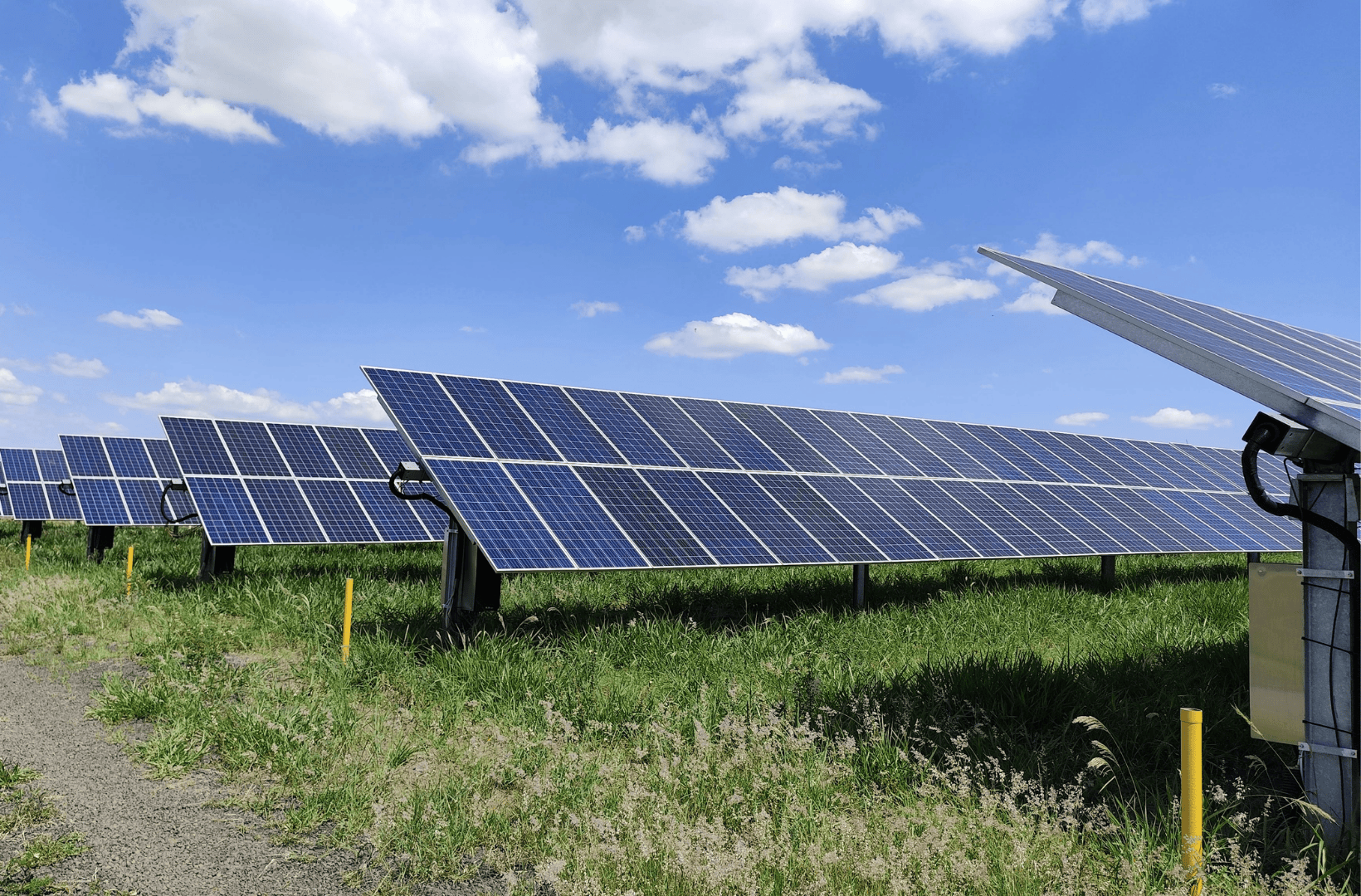 service-1 centrale electrice fotovoltaice